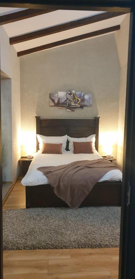 Hanu Lu Mos Opinca Deva Exterior foto